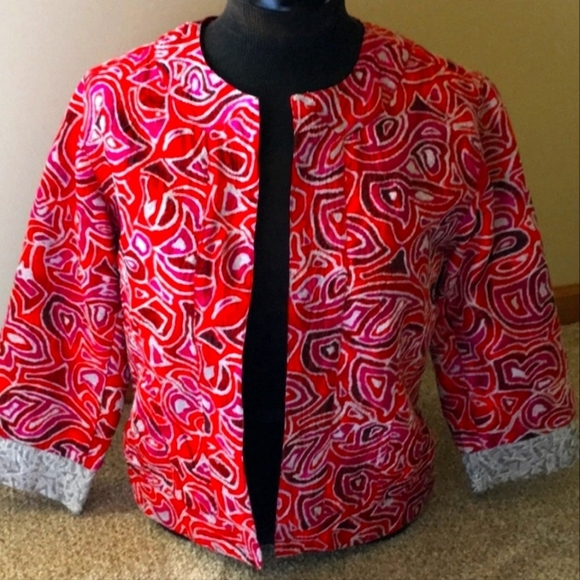 Embroidered Colorful Abstract Patterned Crop Jacket 3/4 sleeves - Picture 8 of 8